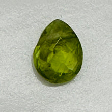 Load image into Gallery viewer, Peridot Faceted Briolette Bead | 1.6 cts | 8x6x4mm | Green | 1 bead |