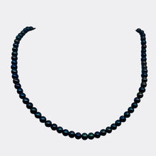Load image into Gallery viewer, Fresh Water Pearls 16" Strand | Round | 4mm | Peacock Blue | 90 Pearls |
