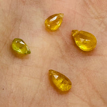 Load image into Gallery viewer, Sapphire AAA Faceted 1.9cts Parcel Briolette Beads | 6x4 to 5x4mm | Yellow | 4 |
