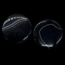 Load image into Gallery viewer, 1 Sardonyx Agate 40mm Coin Briolette Bead 8578