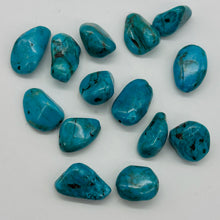 Load image into Gallery viewer, 1 Vibrant USA Blue Turquoise Pendant Bead 7538