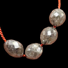 Load image into Gallery viewer, 4 Natural Platinum Silver Diamond 2.75cts Beads 9314X