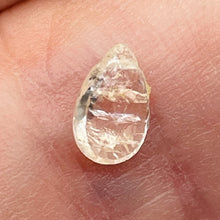 Load image into Gallery viewer, 1 Premium 6x5x3.5 to 8x4.5x3mm Topaz Faceted Briolette Bead 4077K