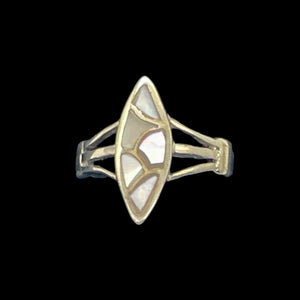 Mother of Pearl Sterling Silver Inlaid Briolette Ring |Size 8.25 | Silver White|