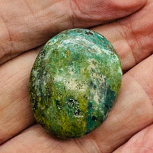 Load image into Gallery viewer, Turquoise Natural Focal 14g Nugget | 32x26x13mm | Blue | 1 Bead |