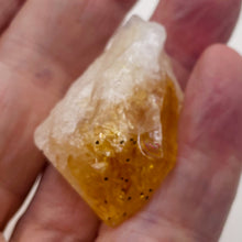 Load image into Gallery viewer, Citrine Crystal Point Natural Specimen | 22g | 43x24x22mm | Golden | 1 Specimen|