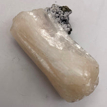 Load image into Gallery viewer, Stilbite Natural Crystal Dsplay Specimen | 17g | 47x39x17mm | Pink, White |