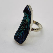 Load image into Gallery viewer, Pearl Sterling Silver Biwa Baroque Ring | Size 7 | Blue Purple | 1 Ring |