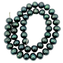 Load image into Gallery viewer, Midnight Emeralds Green FW Pearl Strand 109444