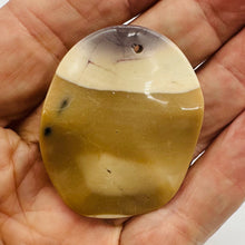 Load image into Gallery viewer, Desert Scene Mookaite 50x40.5mm Oval Pendant Bead 8146R