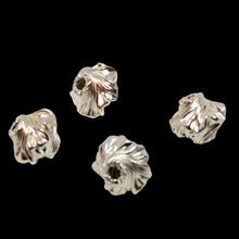 Load image into Gallery viewer, Designer 4 Silver Twisted Roundel 7.5mm Beads 7858