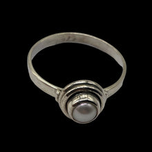Load image into Gallery viewer, Pearl Sterling Silver Round Ring | Size 8 | White |