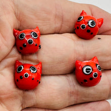 Load image into Gallery viewer, Kitty Cat Ceramic Round Beads | 15mm | Red | 4 Beads |