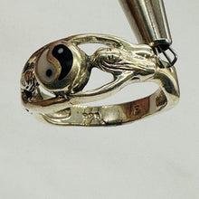 Load image into Gallery viewer, Yin Yang Black Agate Mother of Pearl Sterling Silver Ring Size 6 Designer