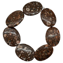 Load image into Gallery viewer, Fabulous Huge Mica Quartz Pendant 60x40mm Bead Strand 108048