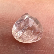 Load image into Gallery viewer, 1 Premium 6x6x4 to 7x7x3.5mm Topaz Faceted Briolette Bead 4077H