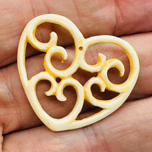 Load image into Gallery viewer, Delicate Carved Waterbuffalo Bone Heart Bead 10743