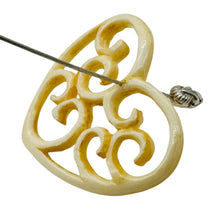 Load image into Gallery viewer, Delicate Carved Waterbuffalo Bone Heart Bead 10743