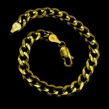 Load image into Gallery viewer, Italian! 10K Gold Figaro Link Chain Bracelet |7" Long |