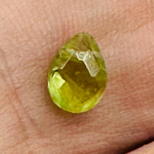 Load image into Gallery viewer, Peridot Faceted Briolette Bead | 1.1 cts | 7x5x3mm | Green | 1 bead |