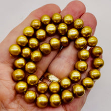 Load image into Gallery viewer, Golden Horizons Big 9 to 11mm FW Pearl 8 inch Strand 9060HS