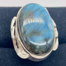 Load image into Gallery viewer, Labradorite Sterling Silver Oval Stone Ring | 7 | Blue Flash | 1 Ring |