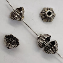 Load image into Gallery viewer, Adorable 5 Sea Urchin Sterling Silver Bali Bead Caps (1.7G) 1049
