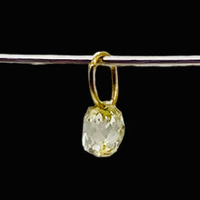 Load image into Gallery viewer, 0.25cts Natural Canary Diamond & 18K Gold Pendant 8798K