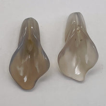 Load image into Gallery viewer, Chalcedony Calla Lily Flower Beads | 22x11x2.5mm | White Lavender | 2 Beads |