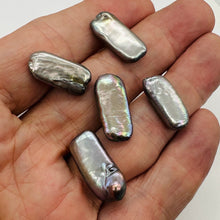 Load image into Gallery viewer, 5 Glamour Platinum FW Rectangle Coin Pearls 9935