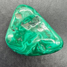 Load image into Gallery viewer, Malachite 145g Polished FreeForm Gemstone| 73x54x17mm | Green| Display Specimen|