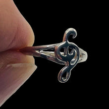 Load image into Gallery viewer, Treble Clef Sterling Silver Ring | Size 3 | Silver | 1 Ring