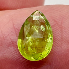 Load image into Gallery viewer, Faceted Peridot Briolette Bead | Green | 11x7x4mm | 2.9 ct |