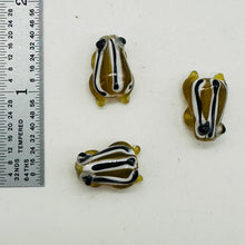 Load image into Gallery viewer, Frog Lampwork Glass Jumping Frogs Beads | 17x12x9mm | Yellow Clear | 3 Beads |