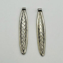 Load image into Gallery viewer, Huge Handmade Silver Woven Leaf Bead 1741