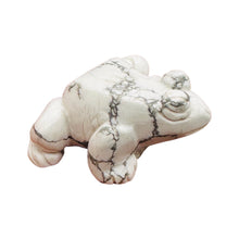 Load image into Gallery viewer, Frog Carved Howlite Statue | 1 Figurine | | 40x36x20mm | White. Gray