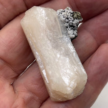 Load image into Gallery viewer, Stilbite Natural Crystal Dsplay Specimen | 17g | 47x39x17mm | Pink, White |