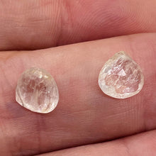 Load image into Gallery viewer, 1 Premium 8x8x4 to 9x9x4.5mm Pink Topaz Faceted Briolette Bead 4077F