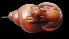 Load image into Gallery viewer, Carved Mouse in Snail Shell Boxwood Ojime/Netsuke Bead