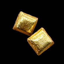Load image into Gallery viewer, 1 Designer Brushed 22K Vermeil Puffed 8x8mm Square Bead 10342