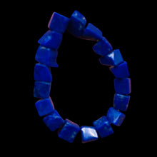 Load image into Gallery viewer, 17 Indigo Lapis 4x4x4mm Cube Focal Beads 008881