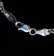 Load image into Gallery viewer, Festive! 18" Silver Bead Herringbone Twist Chain 10027B