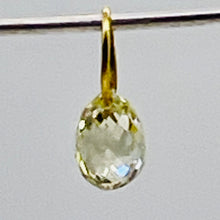 Load image into Gallery viewer, 0.28cts Natural Canary Diamond 18K Gold Pendant 8798J