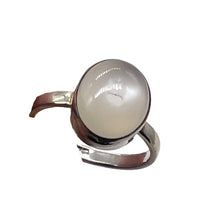 Load image into Gallery viewer, Moonstone Sterling Silver Oval Ring | 7 | White |