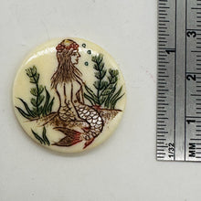 Load image into Gallery viewer, Lovely Scrimshawed 25x4mm Mermaid Bead 4116D