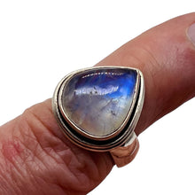 Load image into Gallery viewer, Moonstone Sterling Silver Oval Stone Ring | 8.5 | Blue Flash |