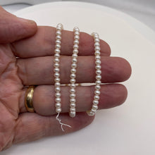 Load image into Gallery viewer, Creamy Chinese FW 4mm Pebble Pearl Strand 103128