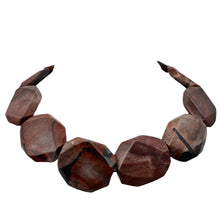 Load image into Gallery viewer, Oregon Red Devil Jasper Pendant Bead Strand (16 Beads) 108659
