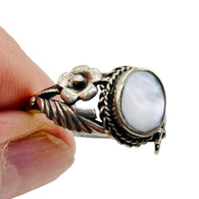 Load image into Gallery viewer, Mother of Pearl Sterling Silver Flower Leaf Ring | Size 8 | Silver | 1 Ring |