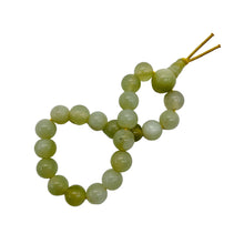 Load image into Gallery viewer, Serpentine 7" Strung Strand Round Beads | 8mm | Green | 21 Beads |